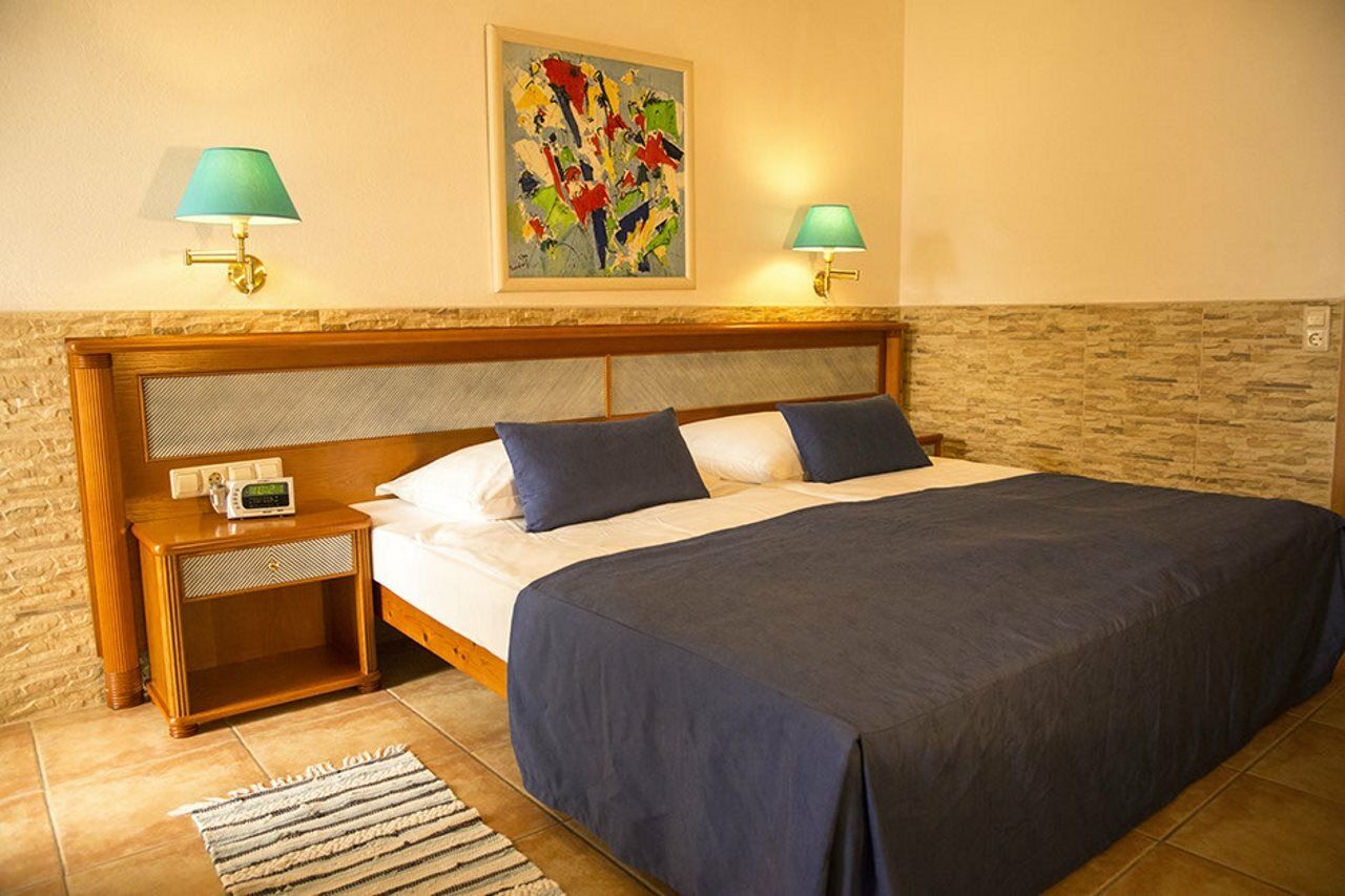 Suite Hotel Marina Playa Esquinzo Exterior foto